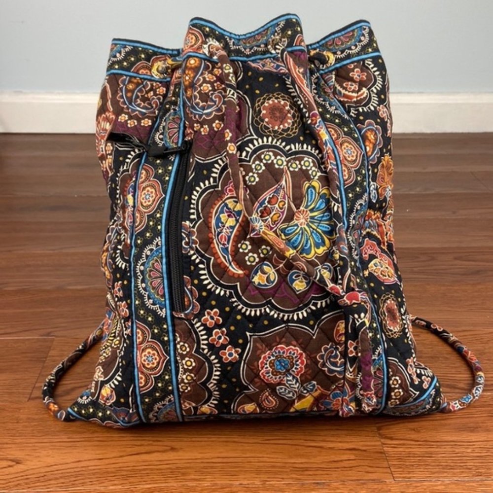 Vera Bradley Kensington Drawstring Backpack Backsack Quilted Purse Paisley Brown - Picture 2 of 6